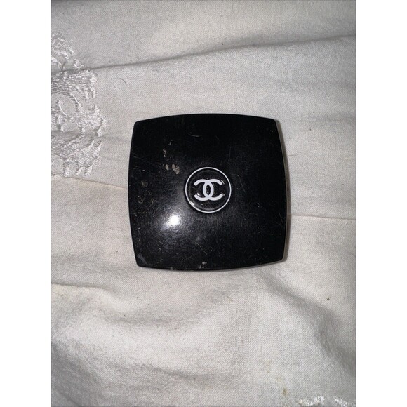 Limited Edition 2003 Jeans De Chanel Eyeshadow Compact Blue Makeup Vintage Rare - Picture 2 of 5